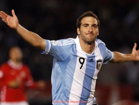 世俱杯直播-NBA太阳队球员名单:NBA太阳队本赛季球员名单与阵容分析