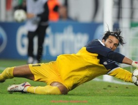 世俱杯直播-英超赛季最佳球员投票流程及获奖情况分析